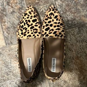 Steve Madden calf hair leopard flat